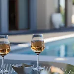 Athina Corfu - 4 Bedrooms * Kynopiástai