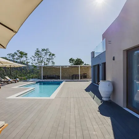 Athina Corfu - 4 Bedrooms