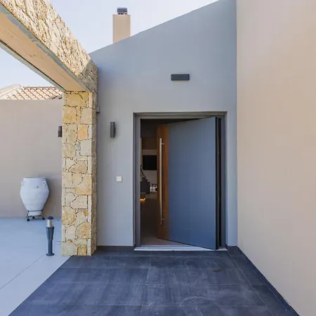 Athina Corfu - 4 Bedrooms *