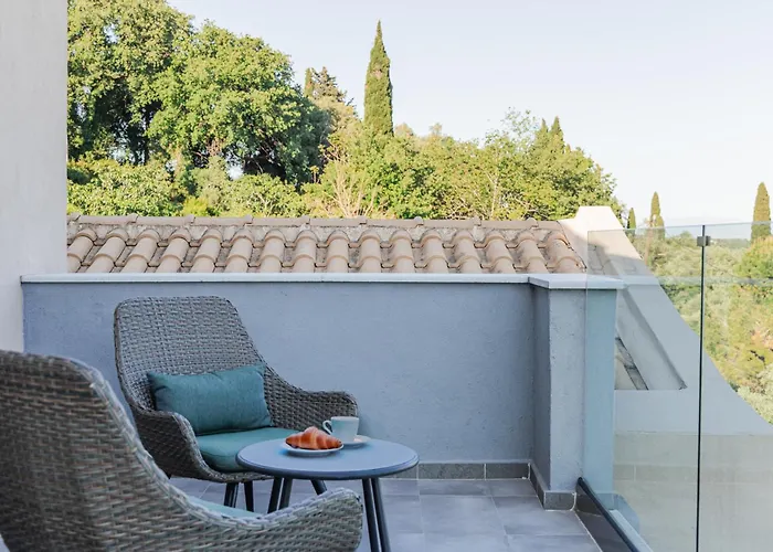 Athina Corfu - 4 Bedrooms Villa *