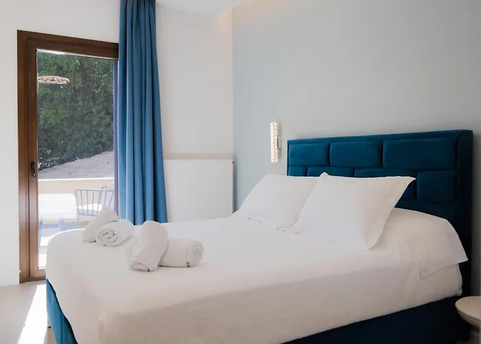 Villa Athina Corfu - 4 Bedrooms *