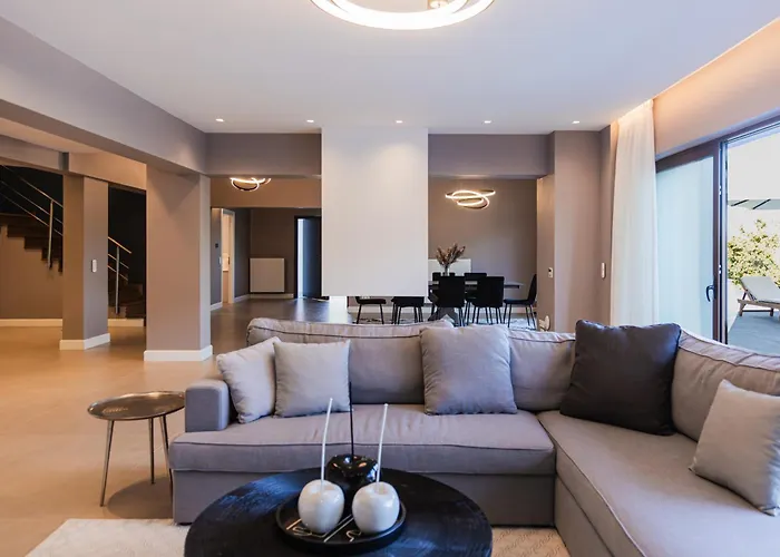 Athina Corfu - 4 Bedrooms *