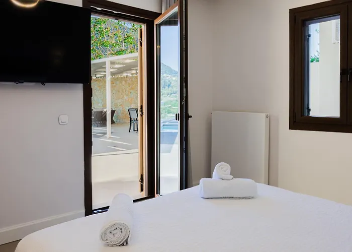 Villa Athina Corfu - 4 Bedrooms Kynopiástai
